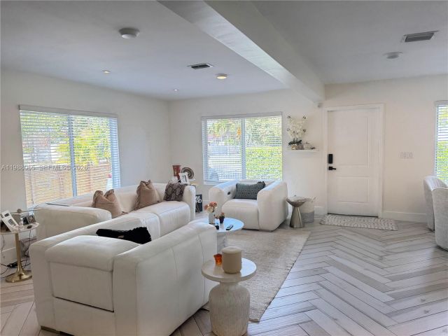 Home for sale at 44 NW 40th St - photo 7533609