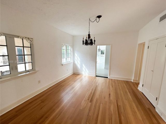 Home for rent at 2504 Alhambra Cir 2504 - photo 7519910