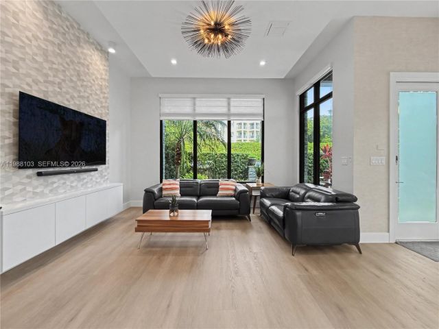 Home for rent at 8222 NW 51 TER 8222 - photo 7521736