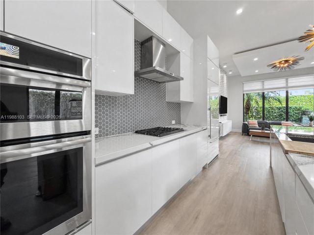 Home for rent at 8222 NW 51 TER 8222 - photo 7521743