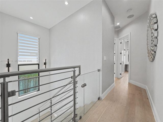 Home for rent at 8222 NW 51 TER 8222 - photo 7521750