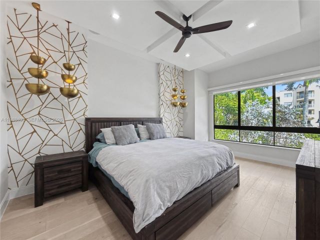 Home for rent at 8222 NW 51 TER 8222 - photo 7521752