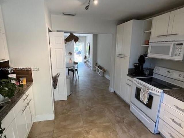 Home for rent at 175 NW 121st St - photo 7528491