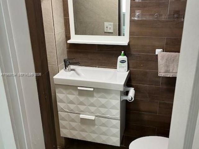 Home for rent at 175 NW 121st St - photo 7528499