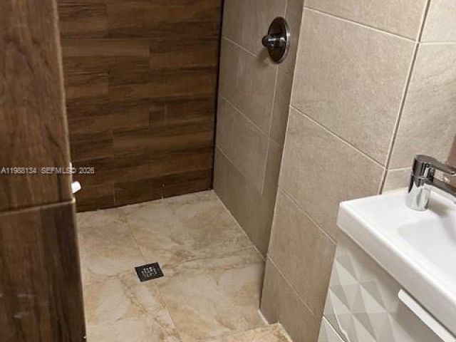 Home for rent at 175 NW 121st St - photo 7528501