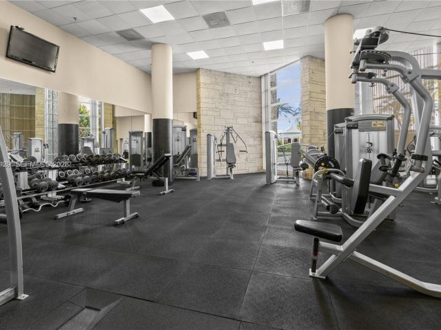 Apartment for rent  Unit #1506 - photo 7524108