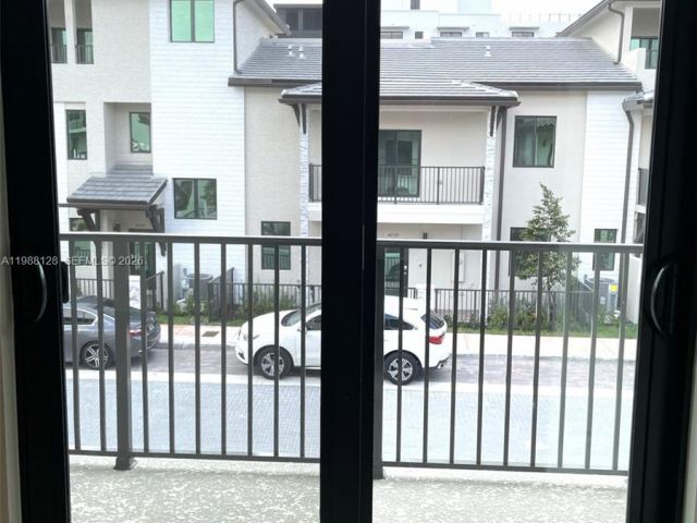 Home for rent at 4227 NW 83rd Ave - photo 7519784