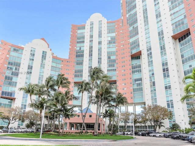 Apartment for sale  Unit #2210 - photo 7526719