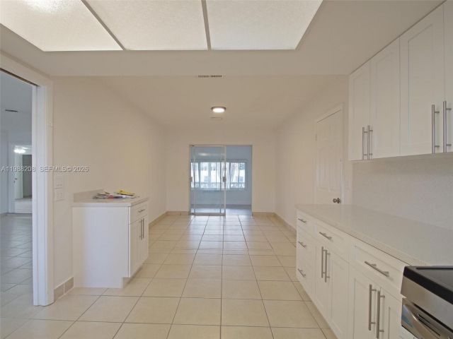 Home for rent at 5510 Johnson St - photo 7521251