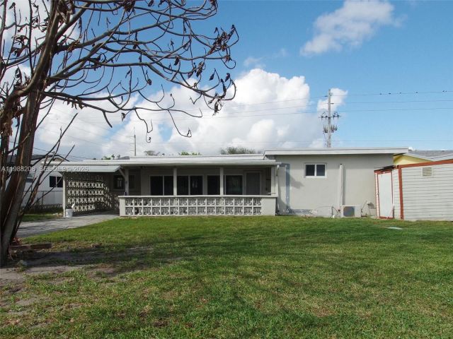 Home for rent at 5510 Johnson St - photo 7521254