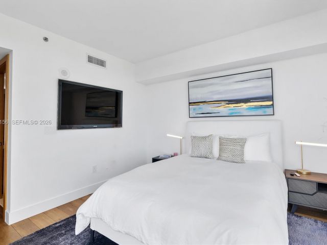 Apartment for sale  Unit #705 - photo 7520225