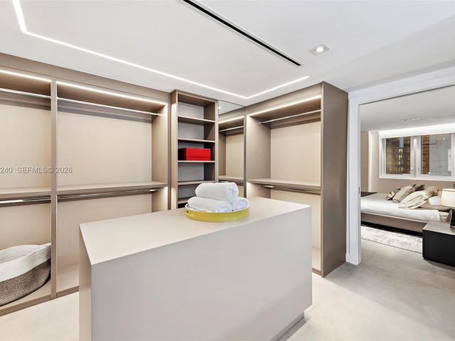 Apartment for rent  Unit #1004 - photo 7520233