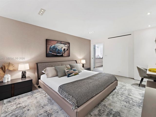 Apartment for rent  Unit #1004 - photo 7520238