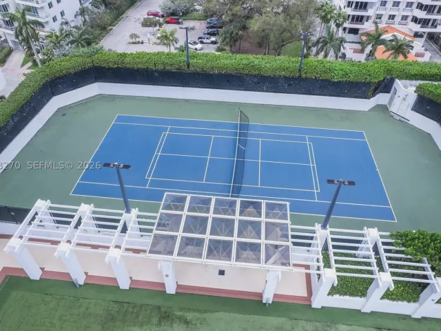 2-bedroom condo for sale in Miami Beach - 6365 Collins Ave 4307 - MondialRealty
