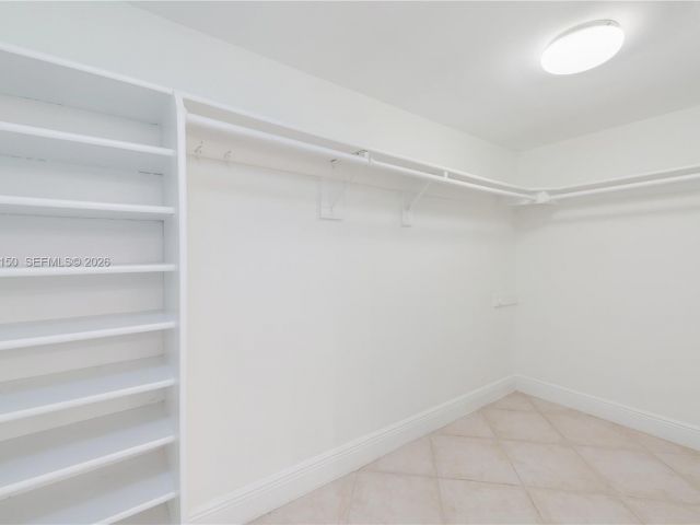 Apartment for rent  Unit #1205 - photo 7522853