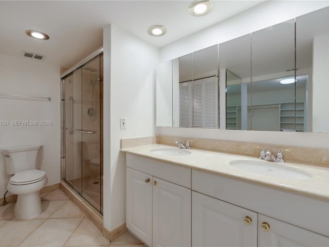 Apartment for rent  Unit #1205 - photo 7522854