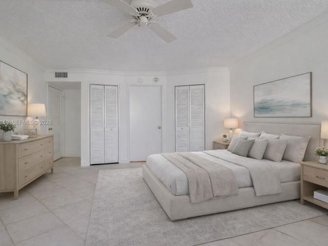 Apartment for rent  Unit #1205 - photo 7522860