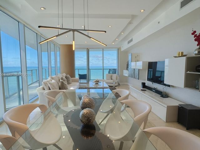 Apartment for rent  Unit #908 - photo 7523805