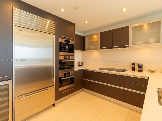 Apartment for rent  Unit #908 - photo 7523809