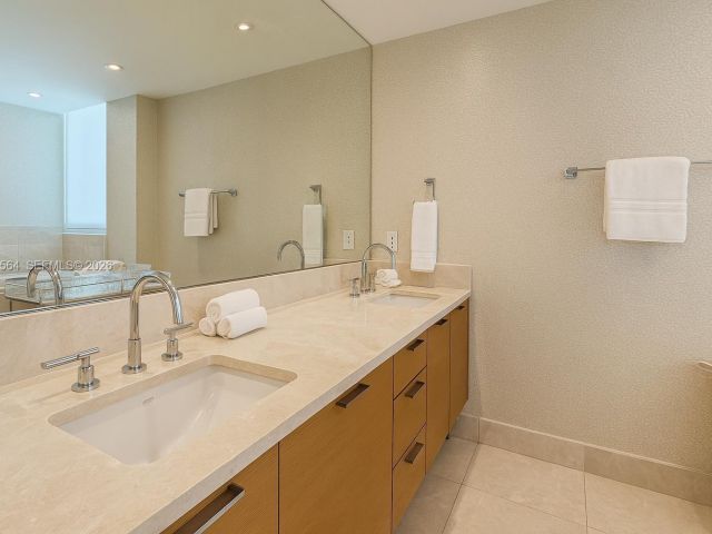 Apartment for rent  Unit #908 - photo 7523815