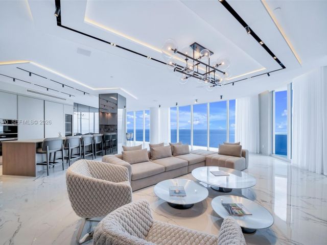 Apartment for sale  Unit #3905 - photo 7523019