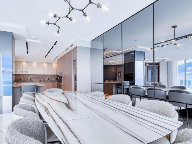 Apartment for sale  Unit #3905 - photo 7523028