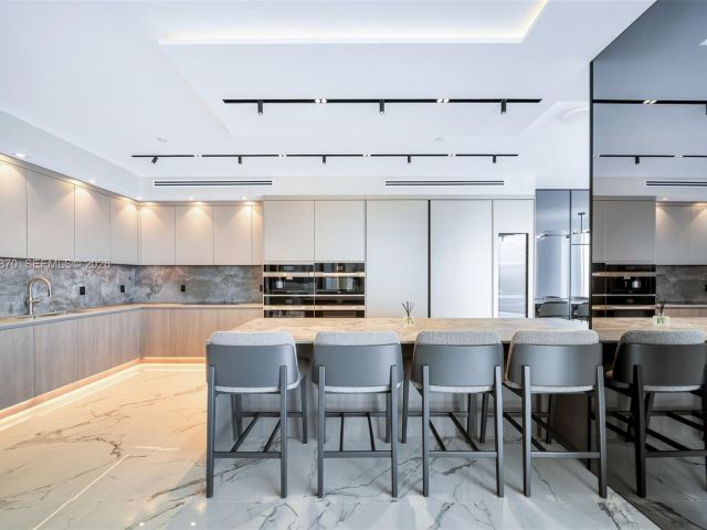 Apartment for sale  Unit #3905 - photo 7523029