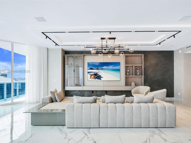 Apartment for sale  Unit #3905 - photo 7523035