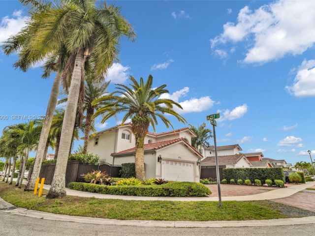 Home for sale at 15726 SW 76th Ter - photo 7521424