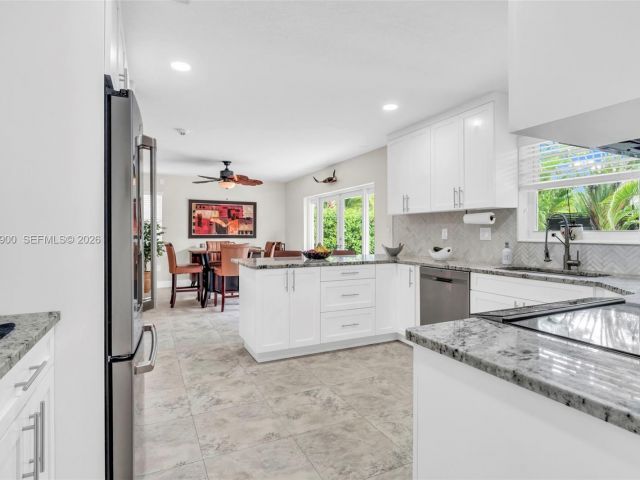 Home for sale at 15726 SW 76th Ter - photo 7521432