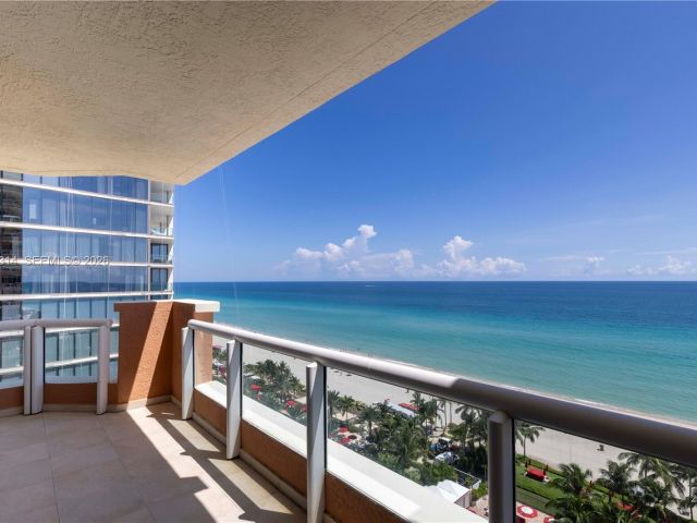 Apartment for rent  Unit #1201 - photo 7526081