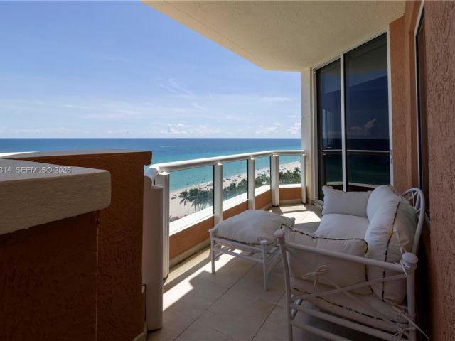 Apartment for rent  Unit #1201 - photo 7526092