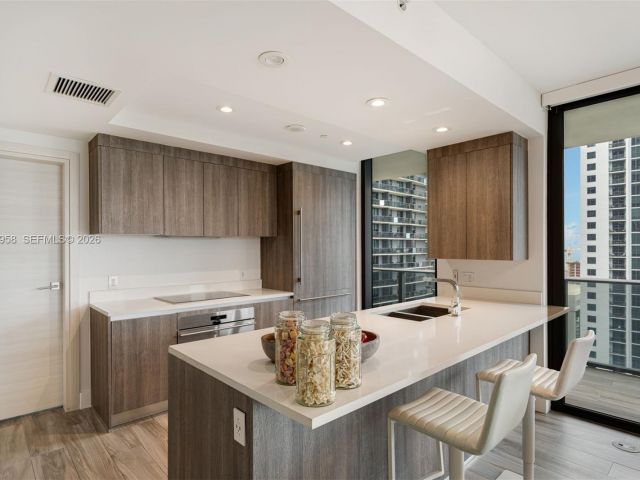 Apartment for sale  Unit #3509 - photo 7522929