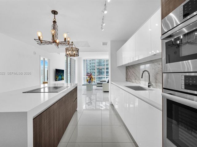 Apartment for sale  Unit #2912 - photo 7525188