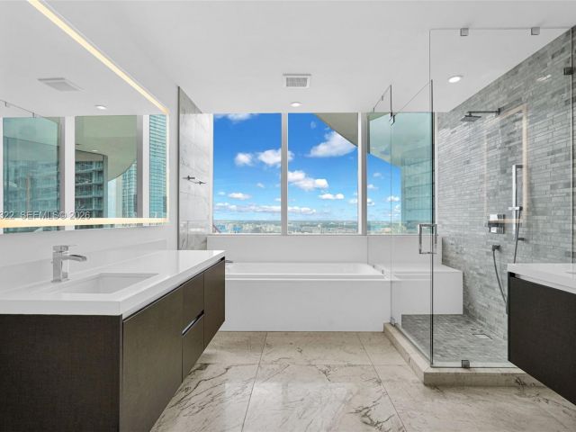 Apartment for sale  Unit #2912 - photo 7525190