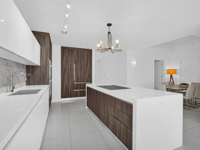 Apartment for sale  Unit #2912 - photo 7525203