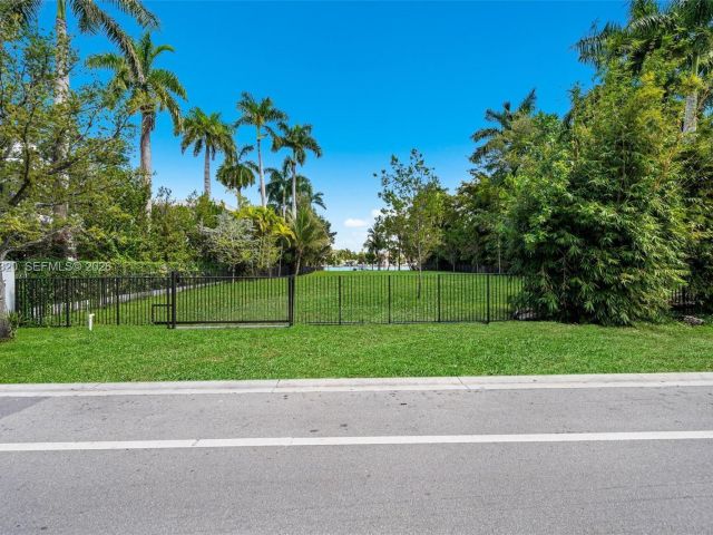 Home for sale at 93 Palm Ave - photo 7520656