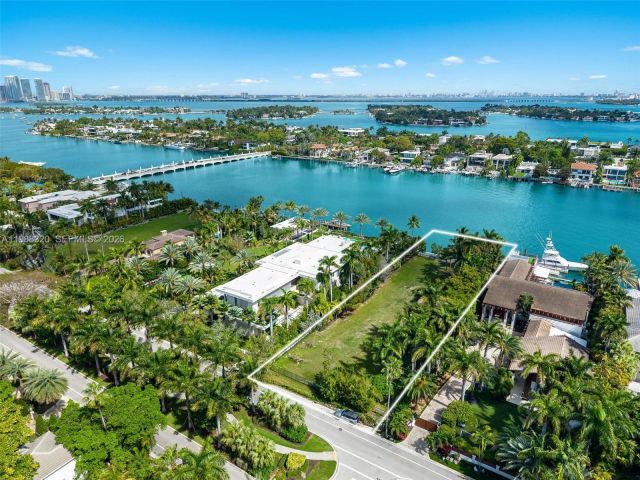 Home for sale at 93 Palm Ave - photo 7520663