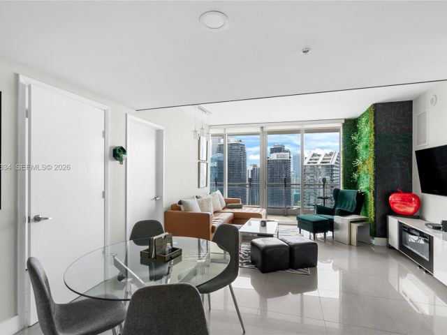 Apartment for rent  Unit #4702 - photo 7523083