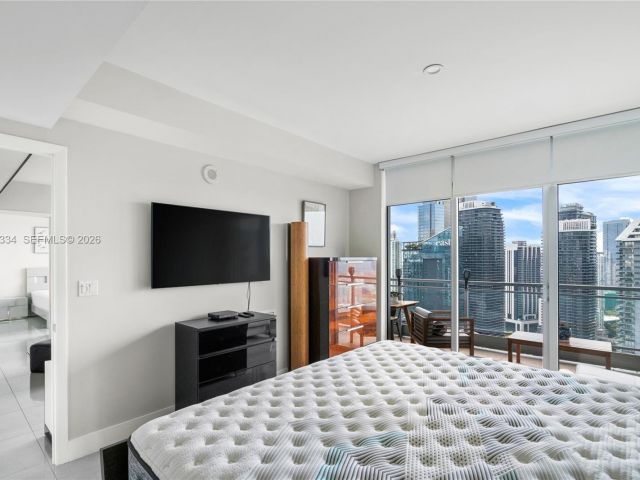 Apartment for rent  Unit #4702 - photo 7523095