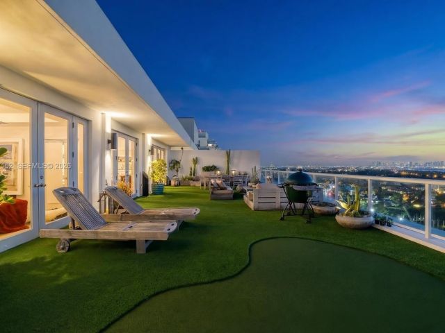 Apartment for sale  Unit #D - photo 7523997