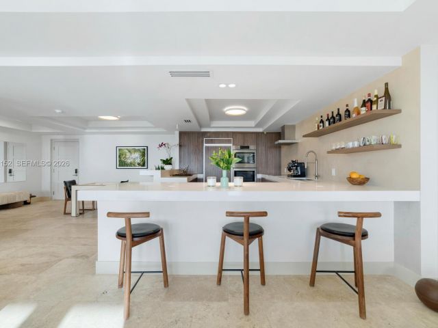 Apartment for sale  Unit #D - photo 7524006