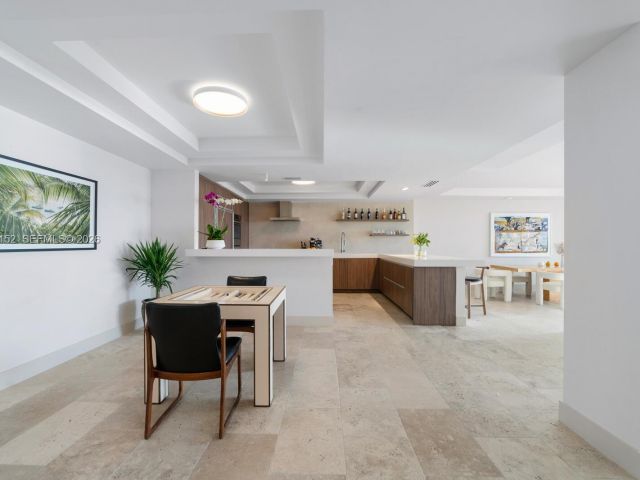 Apartment for sale  Unit #D - photo 7524007