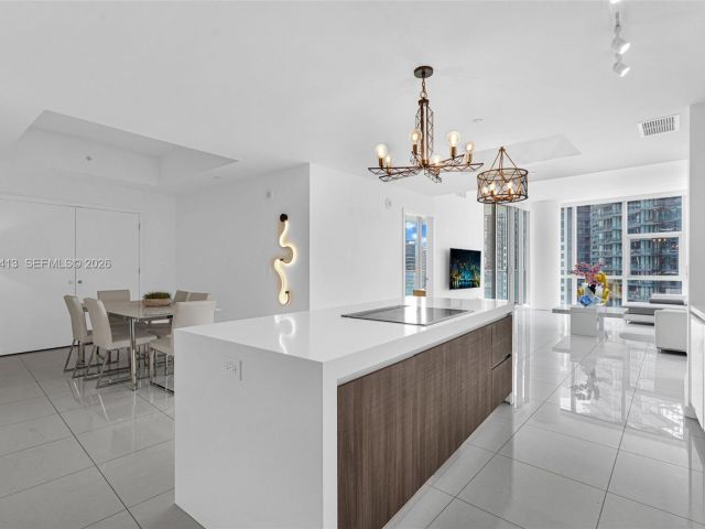 Apartment for rent  Unit #2912 - photo 7525217