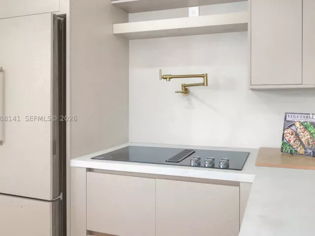 4-bedroom home for sale in Hollywood - 1108 Harrison St - MondialRealty