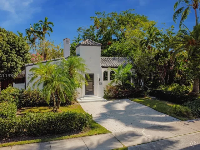 4-bedroom home for sale in Hollywood - 1108 Harrison St - MondialRealty
