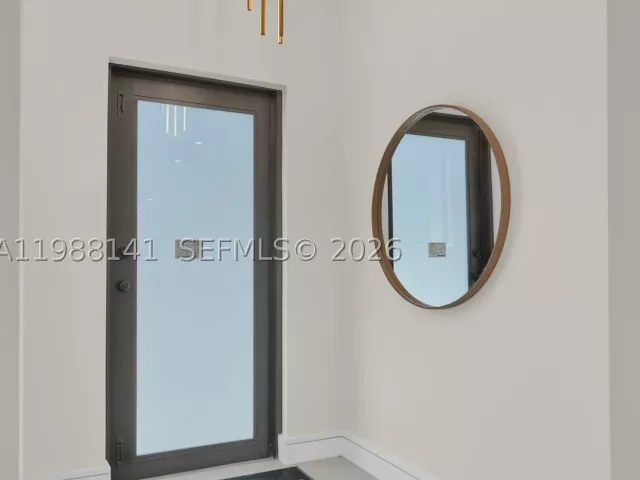 4-bedroom home for sale in Hollywood - 1108 Harrison St - MondialRealty