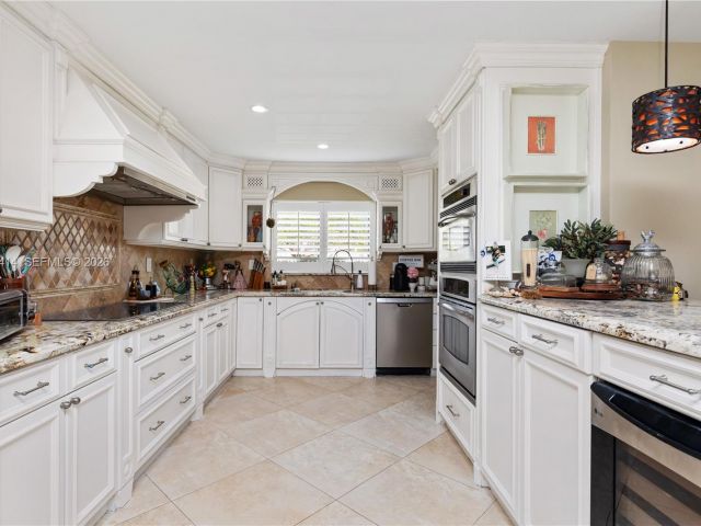 Home for sale at 13260 SW 96th St - photo 7521457