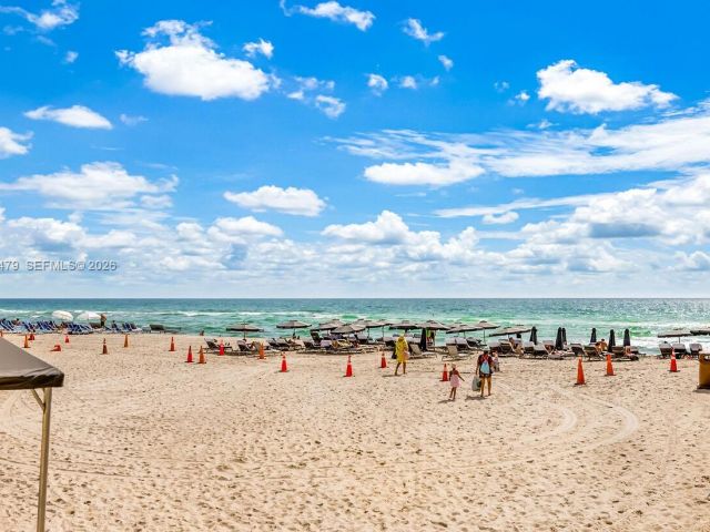 Apartment for rent  Unit #2007 - photo 7523057