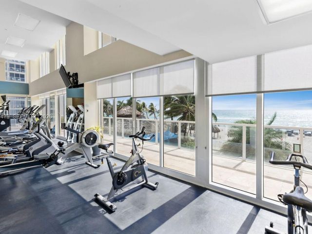 Apartment for rent  Unit #2007 - photo 7523060